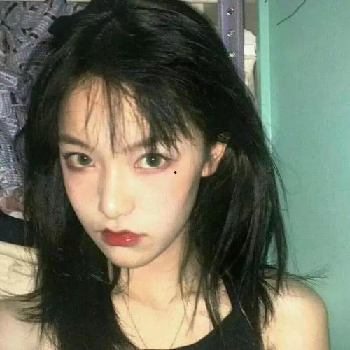 吃瓜娱乐微博头像图片女,揭秘吃瓜娱乐微博头像女生背后的故事”